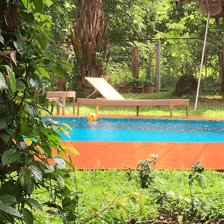 Sang Tong Huts Hotel Mae Hong Son Eksteriør billede