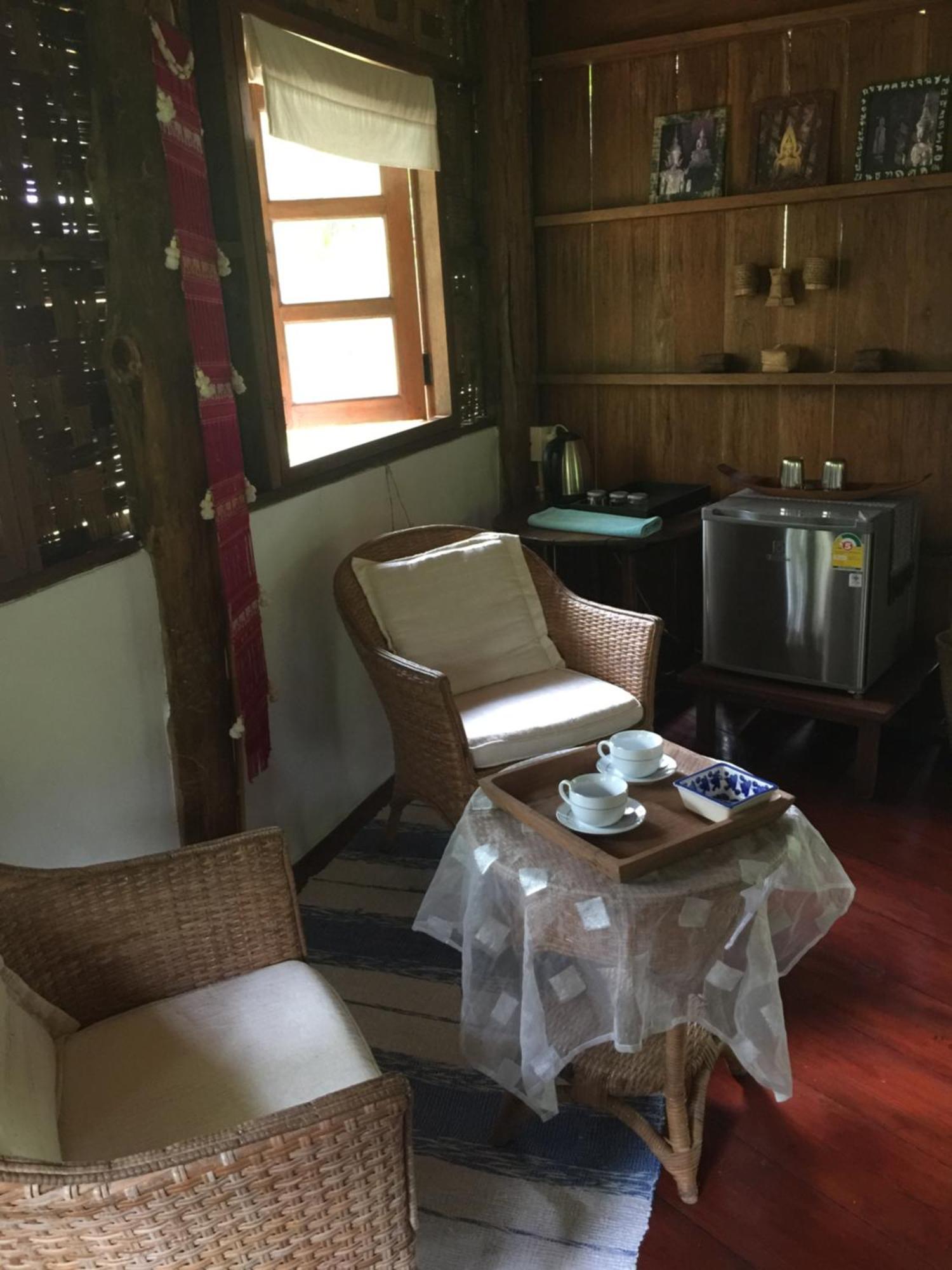 Sang Tong Huts Hotel Mae Hong Son Eksteriør billede