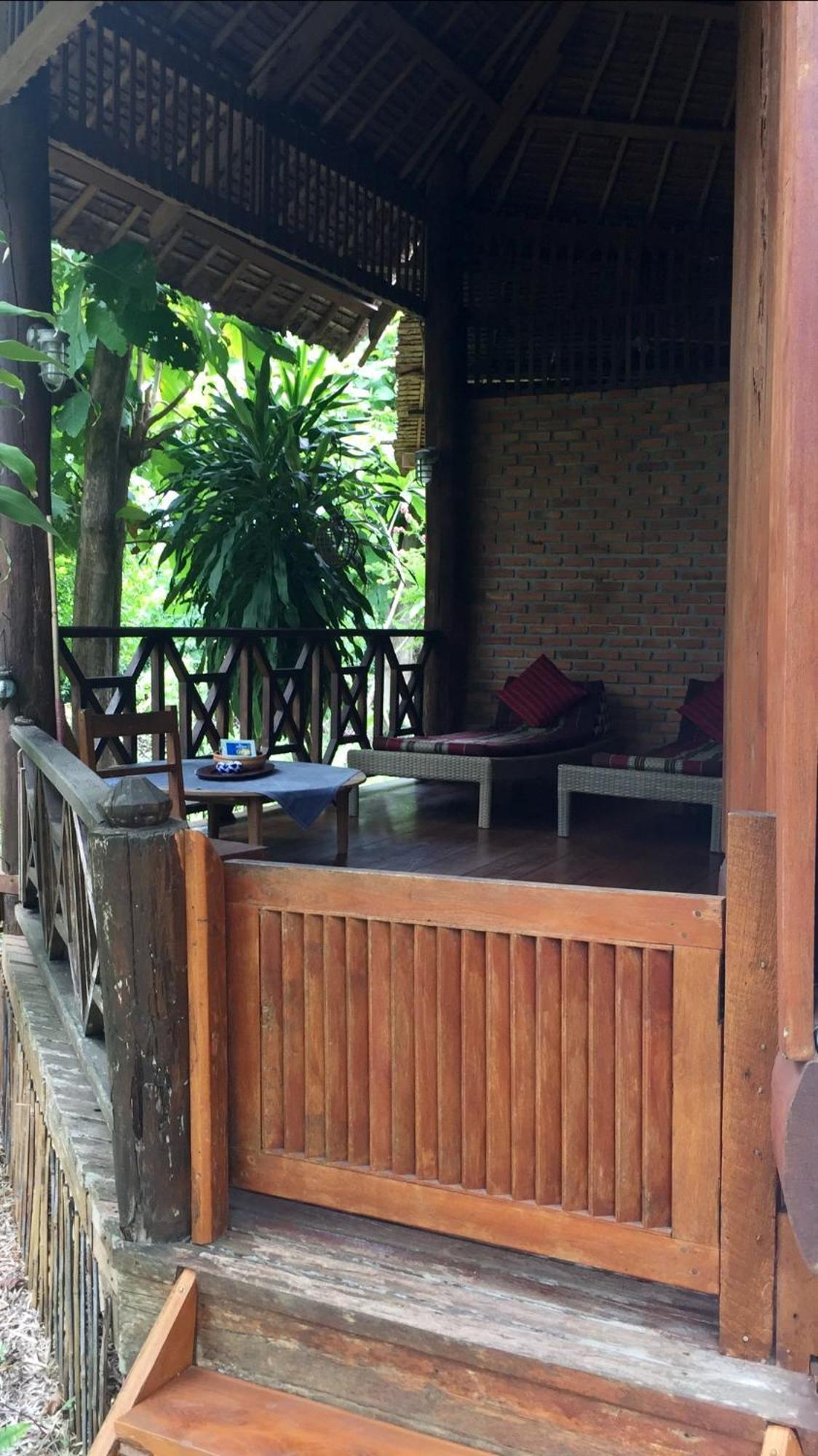 Sang Tong Huts Hotel Mae Hong Son Eksteriør billede