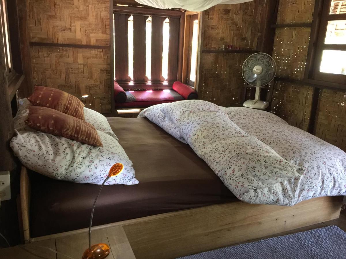 Sang Tong Huts Hotel Mae Hong Son Eksteriør billede